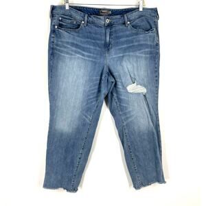 Torrid Crop Boyfriend Vintage Stretch Blue Jeans Size 24